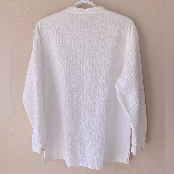 TravelSmith White Textured Cotton Button Down Resortwear Vacation Tunic Size L - Picture 2 of 7